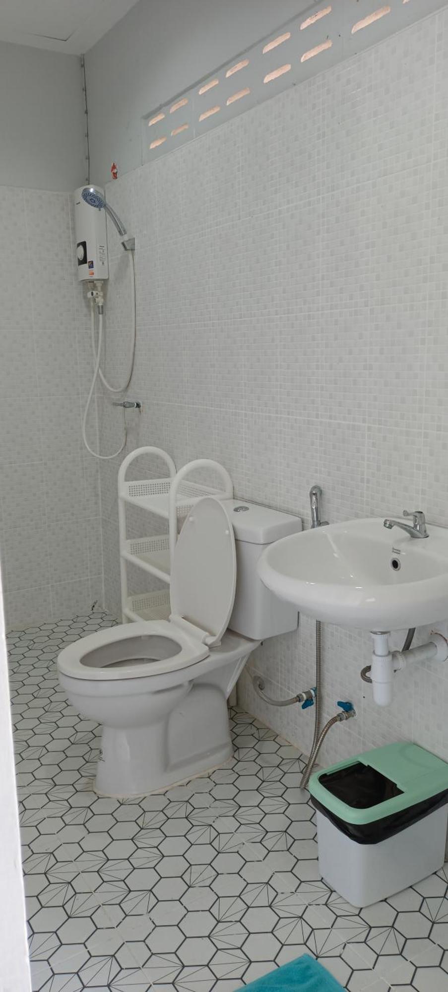 B&N House Apartment Nai Yang Luaran gambar